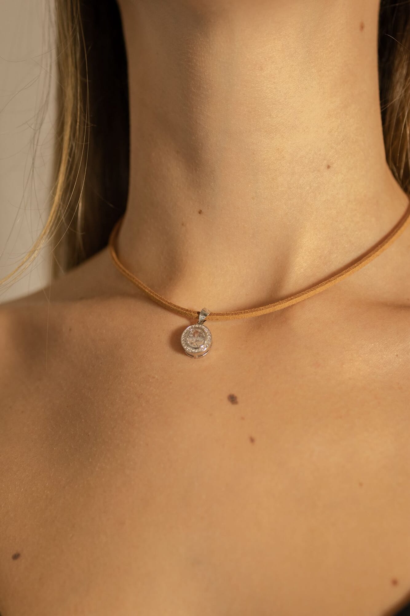 Dije Punto de Luz Grande