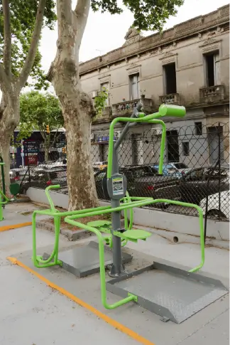 Salgado Gimnasios al aire libre inclusivos e híbridos